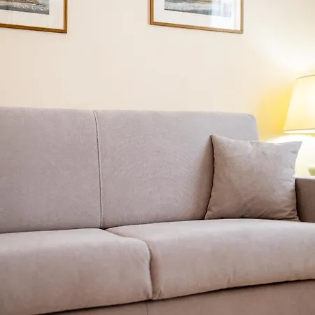 Guesthost - Porto Sole Vacation Appartement *