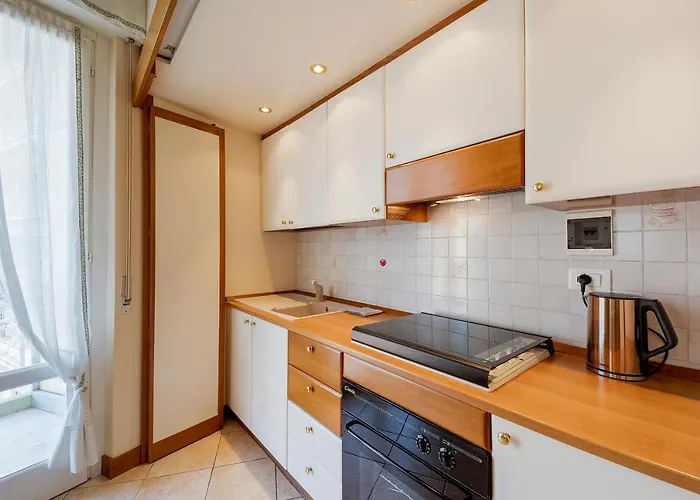 Guesthost - Porto Sole Vacation Appartement *